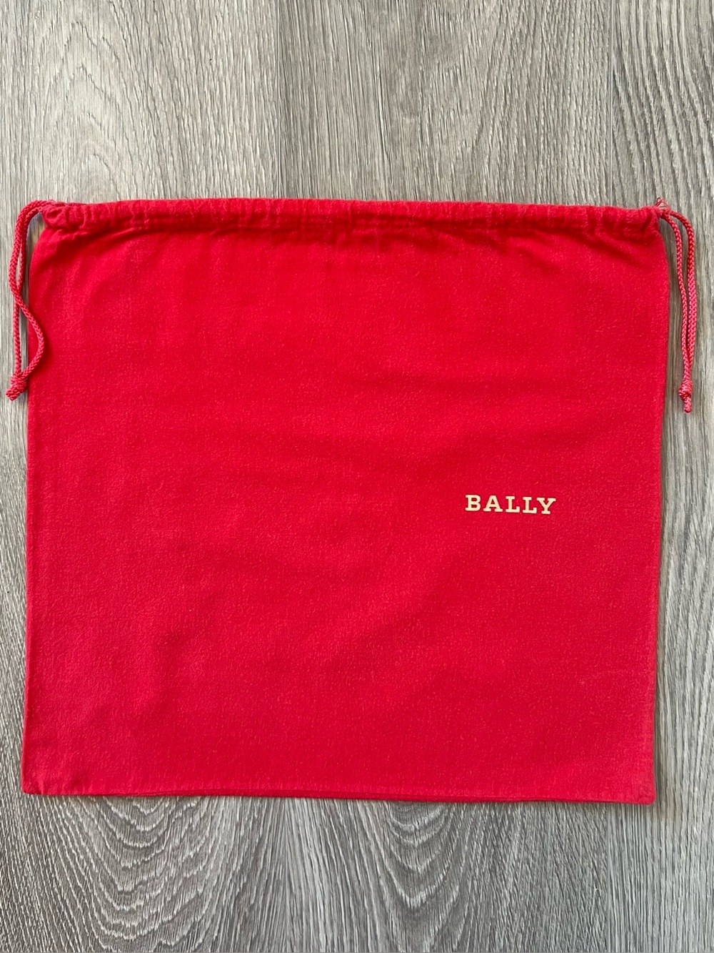 Bally dust bag (C703)